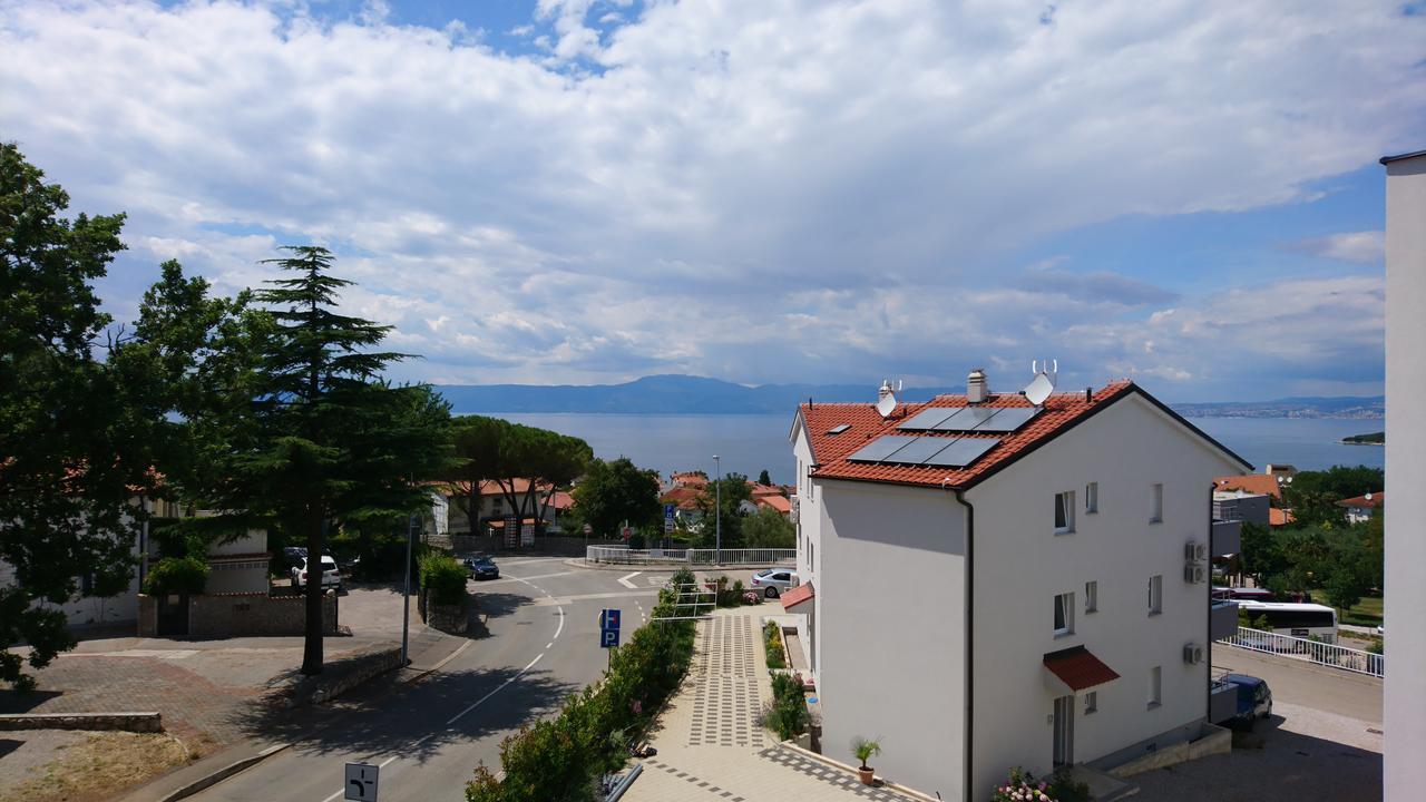 Colic Apartment Njivice Exterior photo