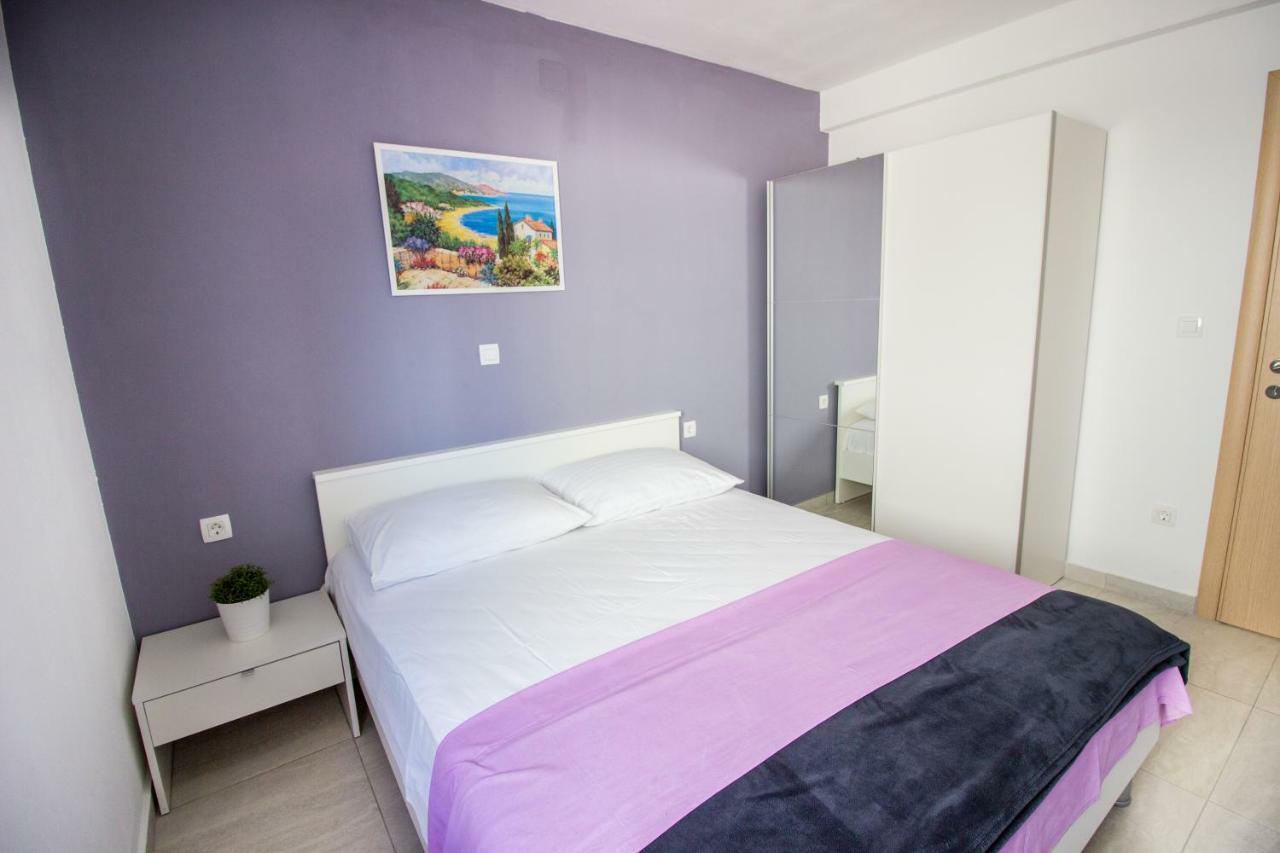 Colic Apartment Njivice Exterior photo